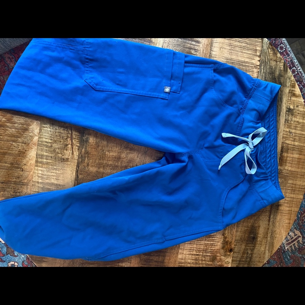 Figs Kade Cargo Scrub Pants XXSP